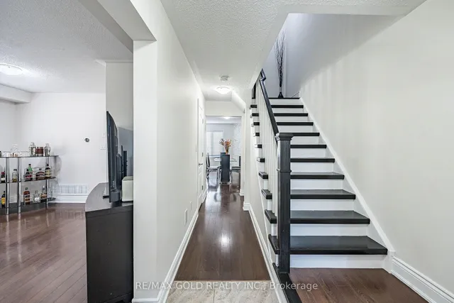 329 Howard Cres, Orangeville 5