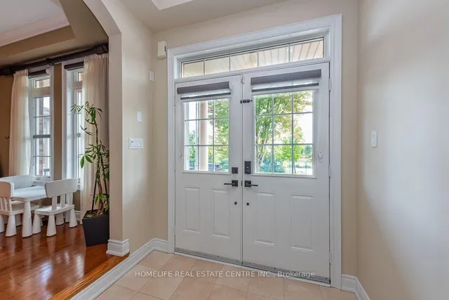 26 Imperial Lakes Dr, Brampton 5