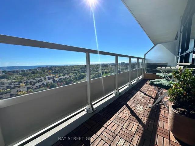 251 Manitoba St #1604, Toronto 2