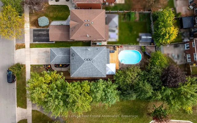 67 Smith Dr, Halton Hills 5