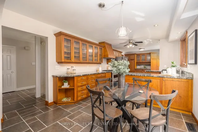 1033 Fair Birch Dr, Mississauga 3