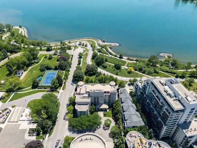80 Palace Pier Crt #302, Toronto 5
