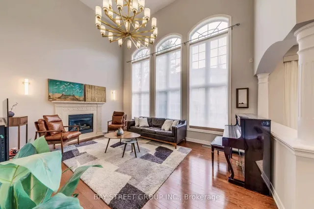 1087 Kestell Blvd, Oakville 4