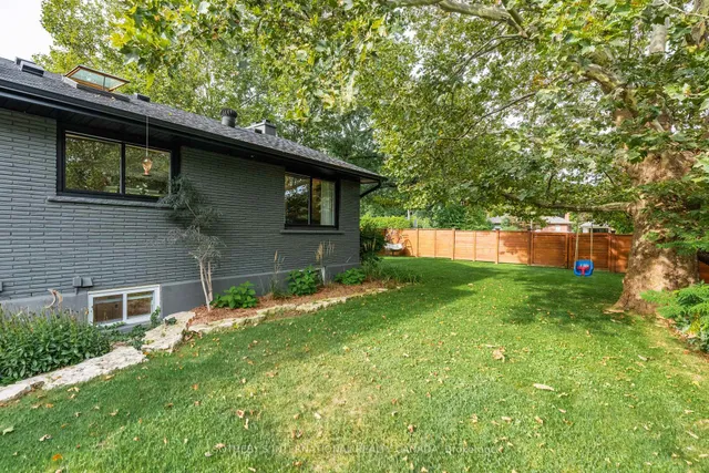 600 Deborah Cres, Burlington 2