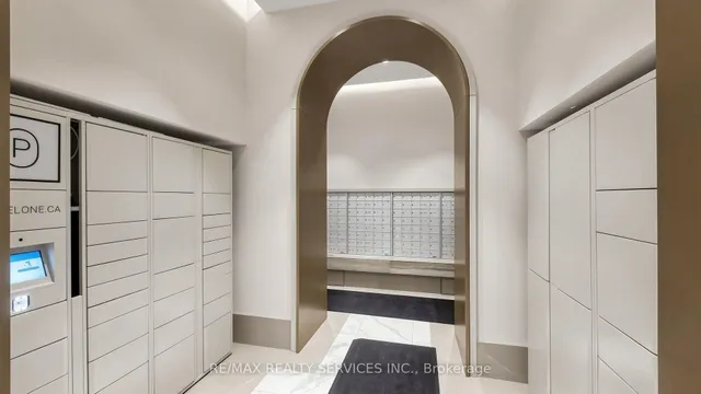 1415 Dundas St #610, Oakville 4