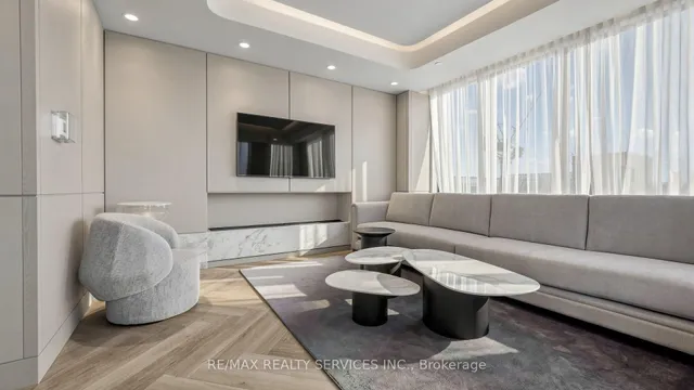 1415 Dundas St #610, Oakville 5