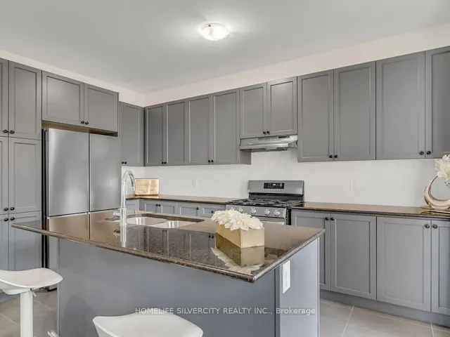 15 Puffin Cres, Brampton 2