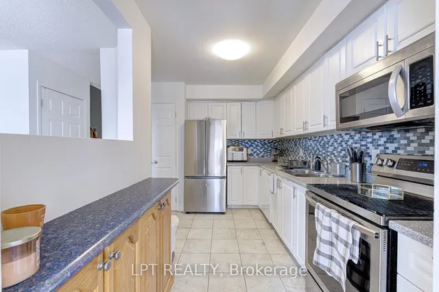 30 Dawson Rd, Orangeville 3