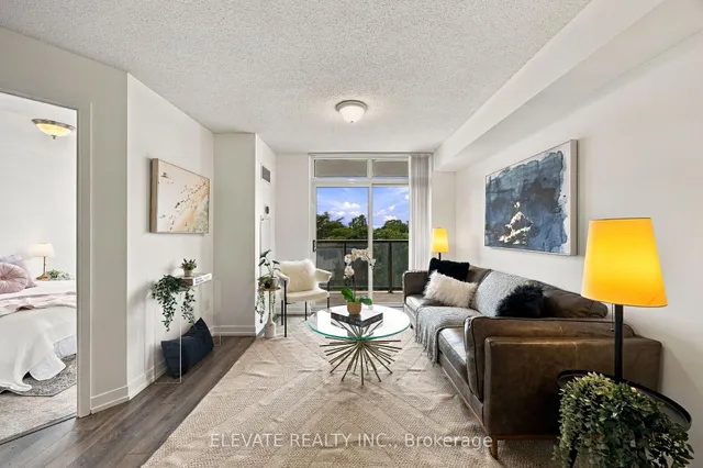 812 Lansdowne Ave #408, Toronto 5