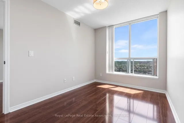 4889 Kimbermount Ave #1707, Mississauga 3