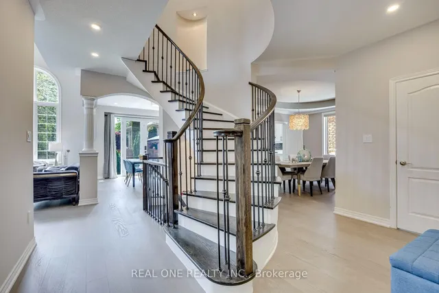 238 Nautical Blvd, Oakville 5