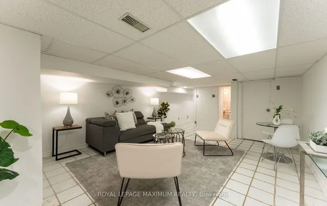 376 McRoberts Ave, Toronto 5