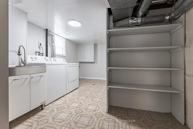 11 Stock Ave, Toronto 3