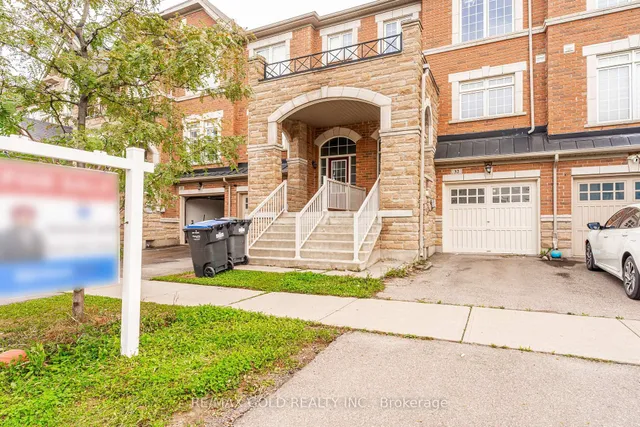 32 Rockman Cres, Brampton 4