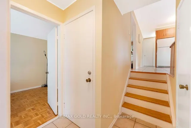 29 Carberry Cres, Brampton 4