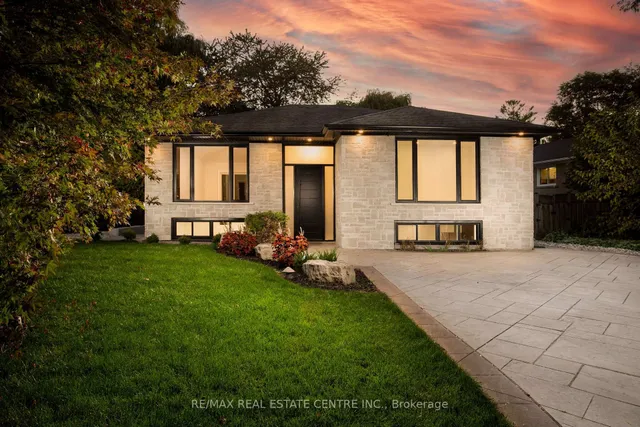 446 Willis Dr, Oakville
