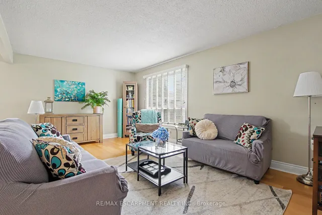 661 Francis Rd #4, Burlington 2