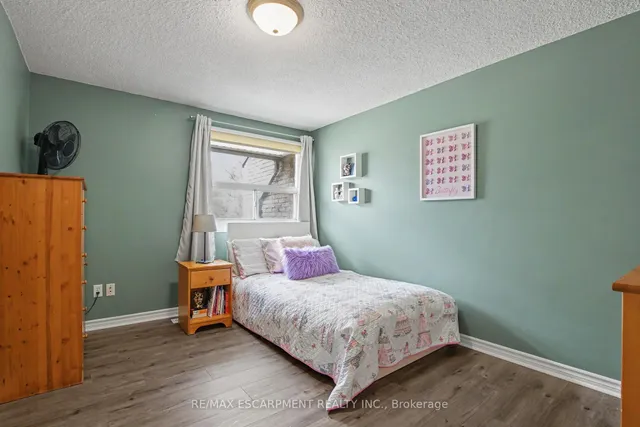 661 Francis Rd #4, Burlington 3