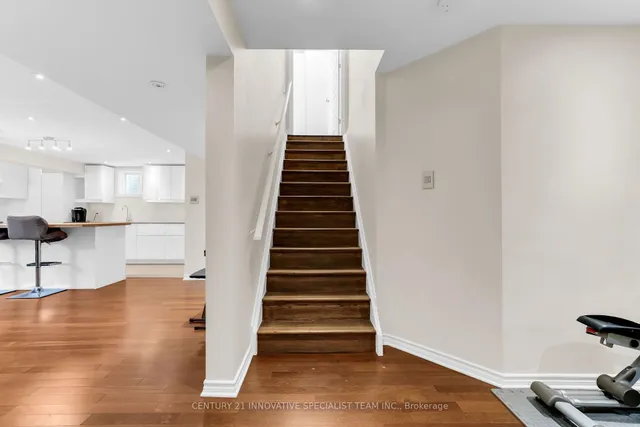 982 Syndenham Lane, Milton 3