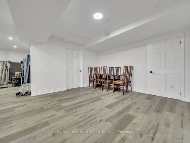12601 Nassagaweya Puslinch Tline, Milton 4