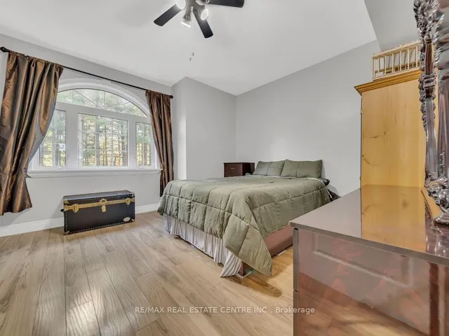 12601 Nassagaweya Puslinch Tline, Milton 5