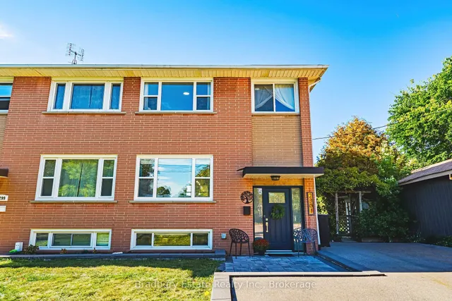 2301 Barclay Rd, Burlington 2