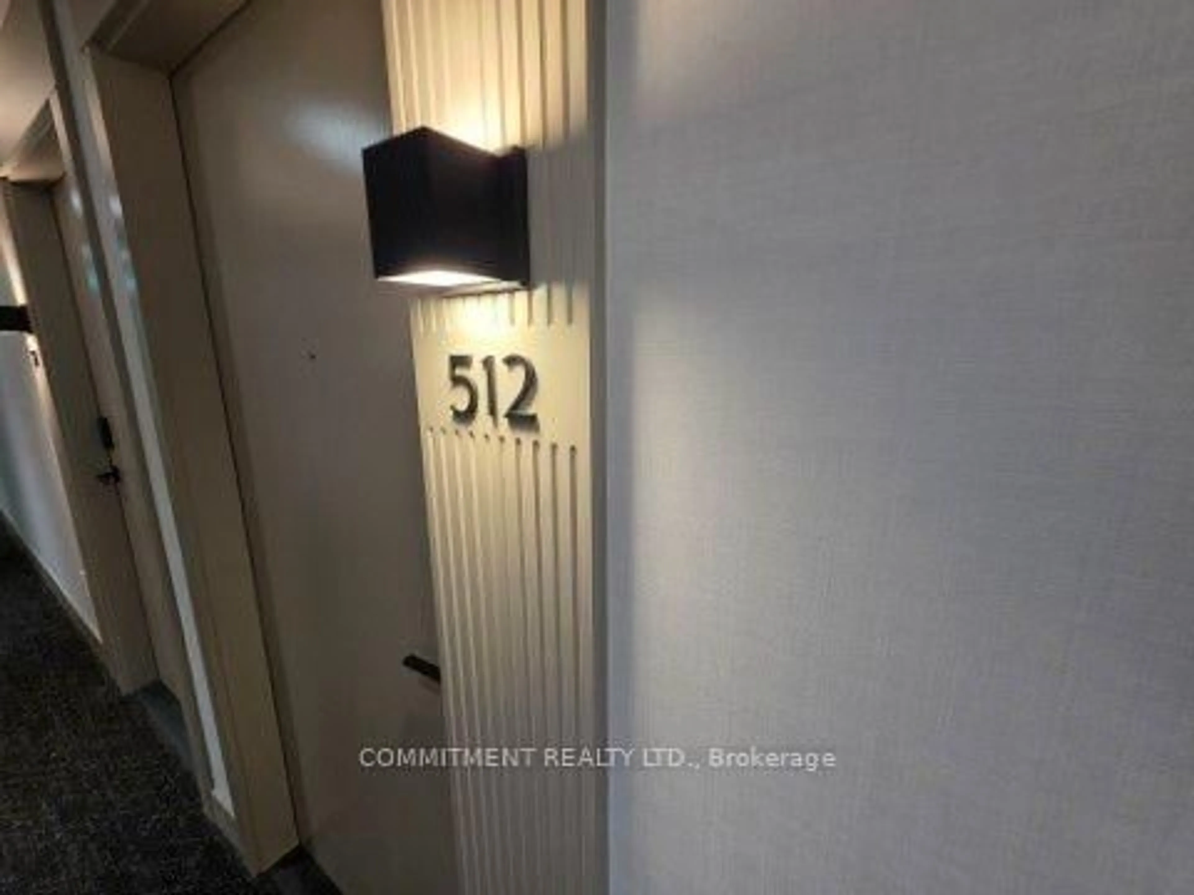 trreb/IMG-W13825728_876f109a-6f8e-4047-a6d9-29292037b8ff-l.jpg