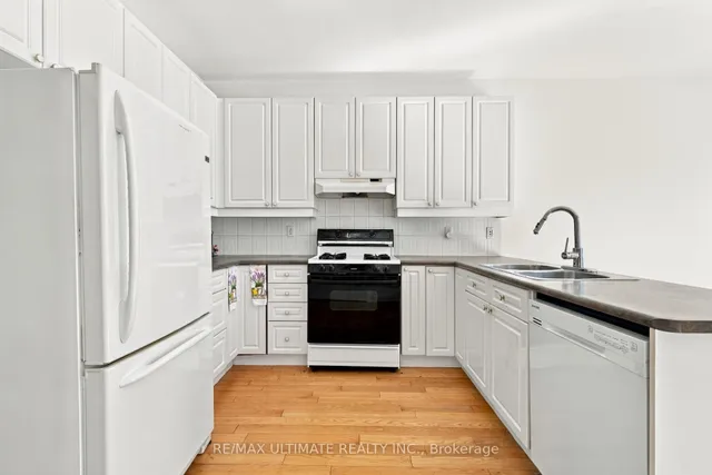 6926 Early Settler Row, Mississauga 4