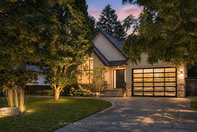 3168 Lakeshore Rd, Oakville 4