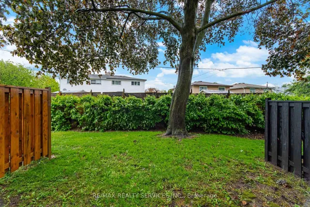 154 Darras Crt, Brampton 5