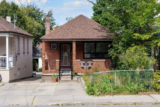 16 Rochdale Ave, Toronto 4