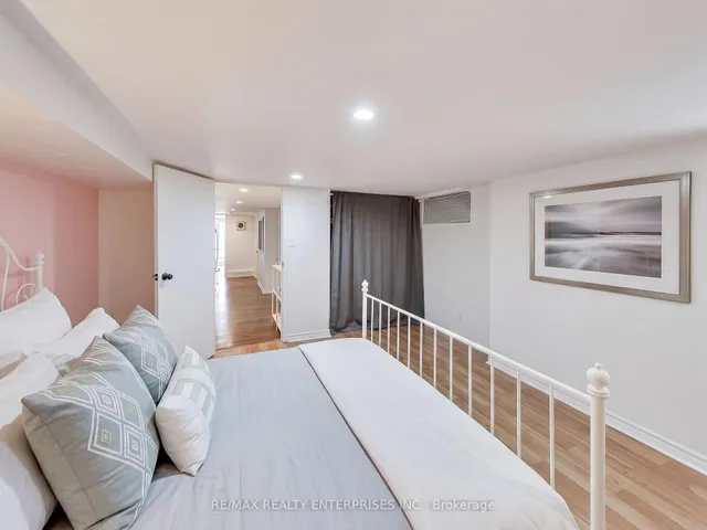 39 Pendrith St, Toronto 3