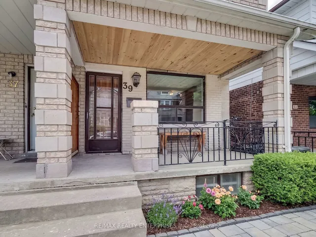 39 Pendrith St, Toronto 4