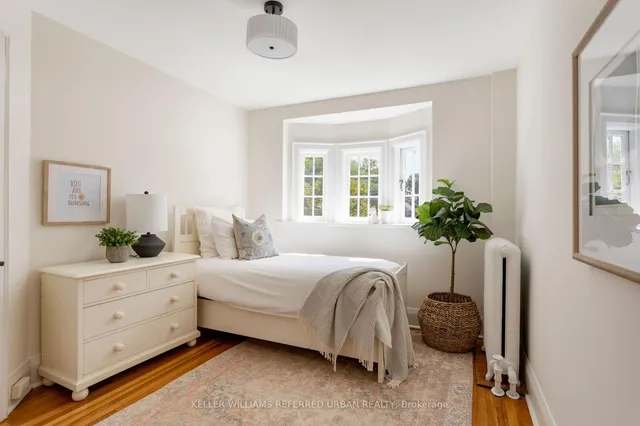 30 Baby Point Rd, Toronto 5