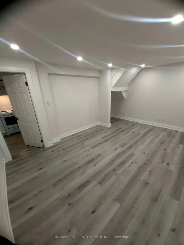 3324 Strabane Dr, Mississauga 5