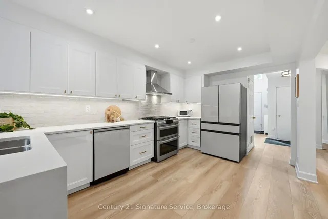 500 Silverthorne Cres #8, Mississauga 2