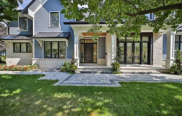 1301 Twin Oaks Dell, Mississauga 2