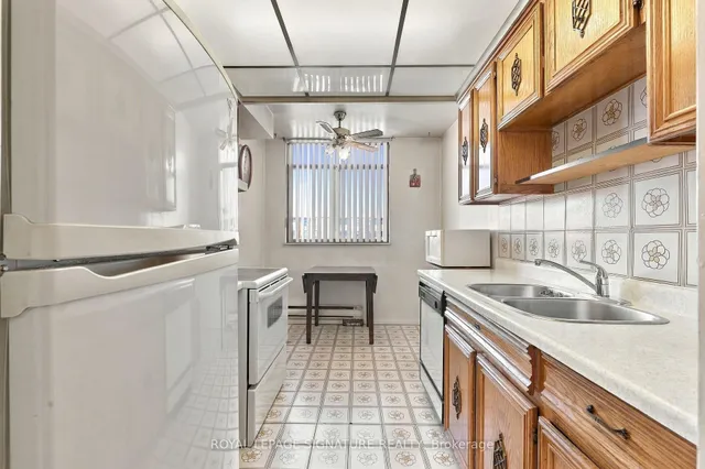 2645 Jane St #539, Toronto 5