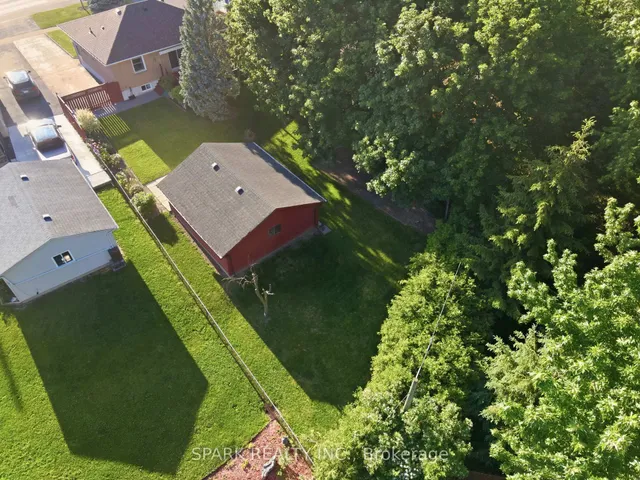 416 Delrex Blvd, Halton Hills 5