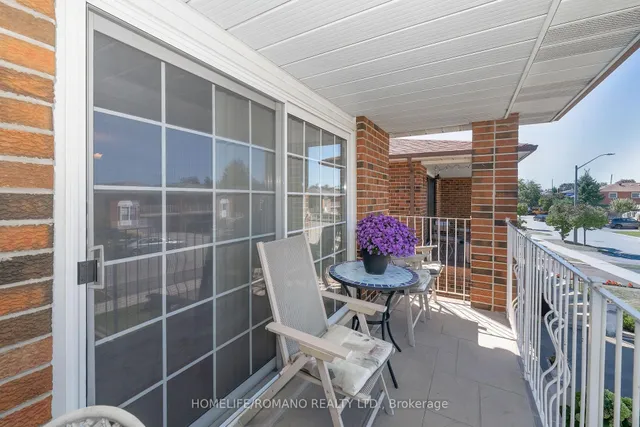 915 Lovingston Cres, Mississauga 2