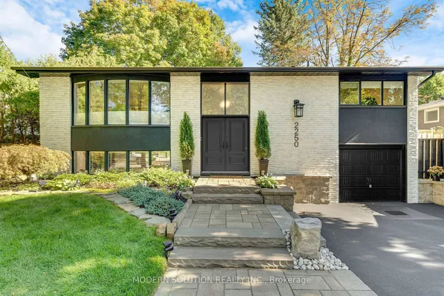 2250 Dunedin Rd, Oakville 4