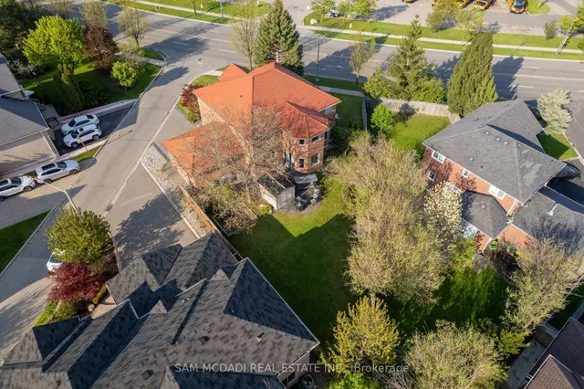 3605 Trelawny Circ, Mississauga 3