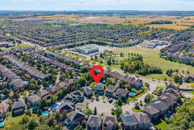 14 View Point Circ, Halton Hills 4