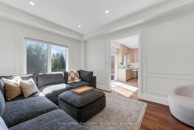 2271 Littondale Lane, Oakville 4