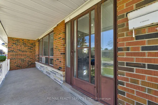 7558 Rockhill Rd, Mississauga 5