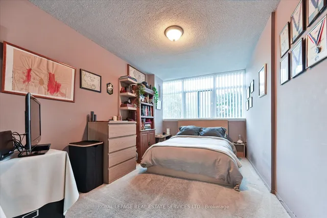 3100 Kirwin Ave #301, Mississauga 3