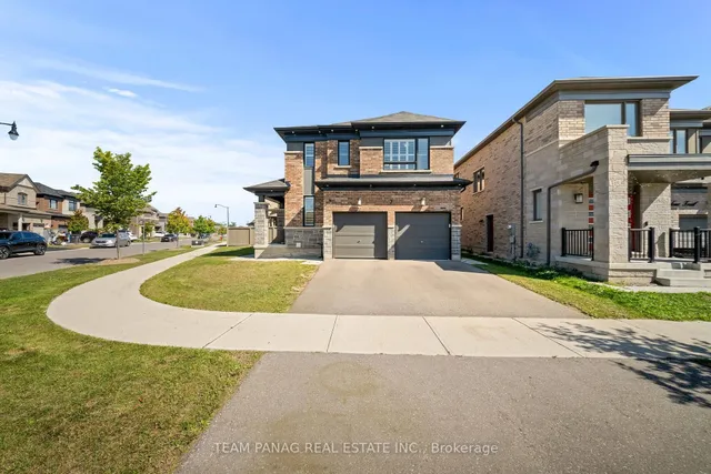 7 Cyclone Tr, Brampton 2