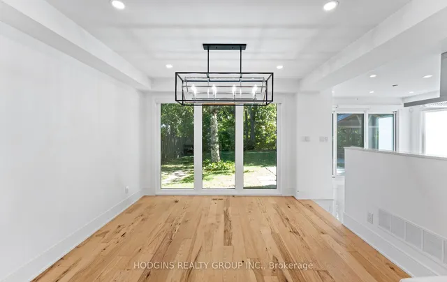 1670 Caverly Crt, Mississauga 4