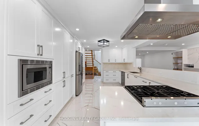 1670 Caverly Crt, Mississauga 5