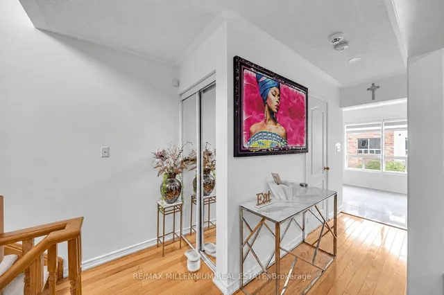 39 Decker Hollow Circ, Brampton 5
